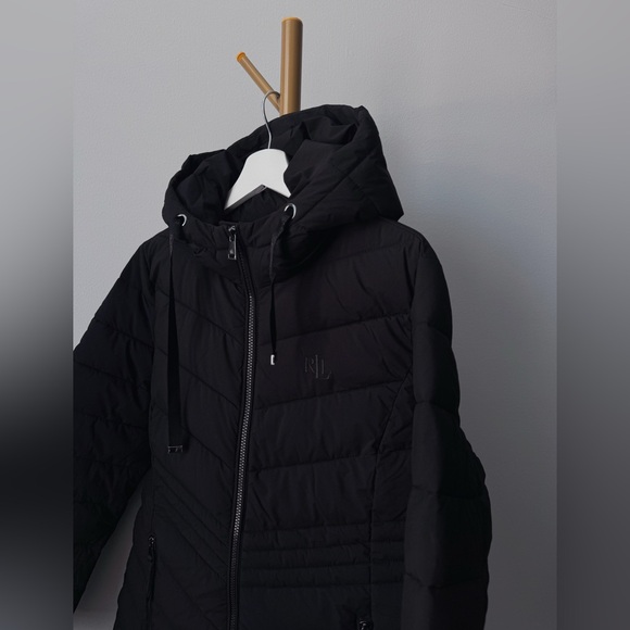 Lauren Ralph Lauren Hooded light weight stretch Puffer Jacket Size M NWT $220 - Picture 3 of 7